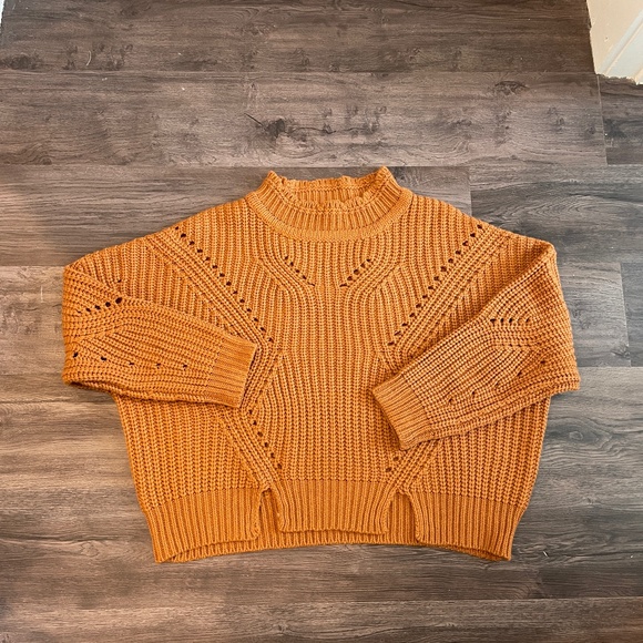 Sisters Cable Knit Sweater, Camel, M/L, EUC, Cowl neck - Picture 2 of 7